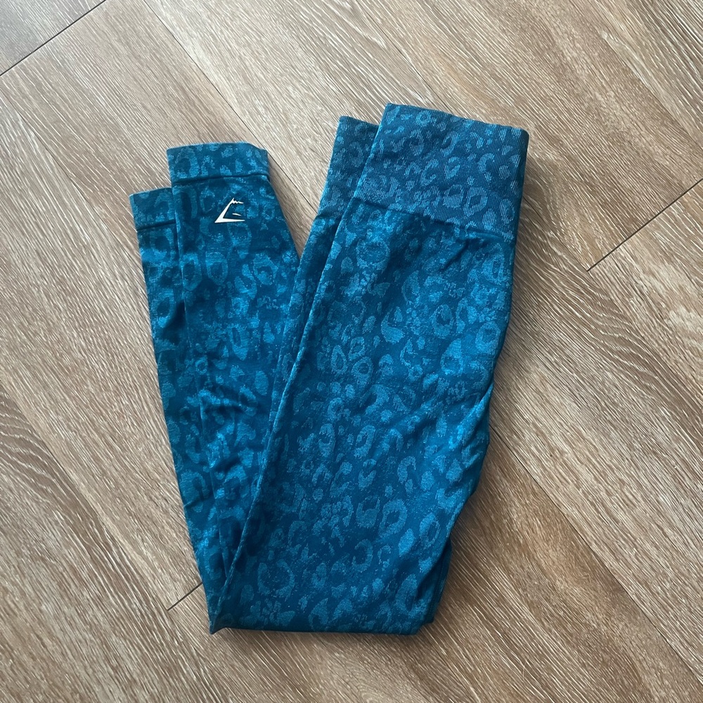 Gymshark Adapt Blue Leopard Print Leggings